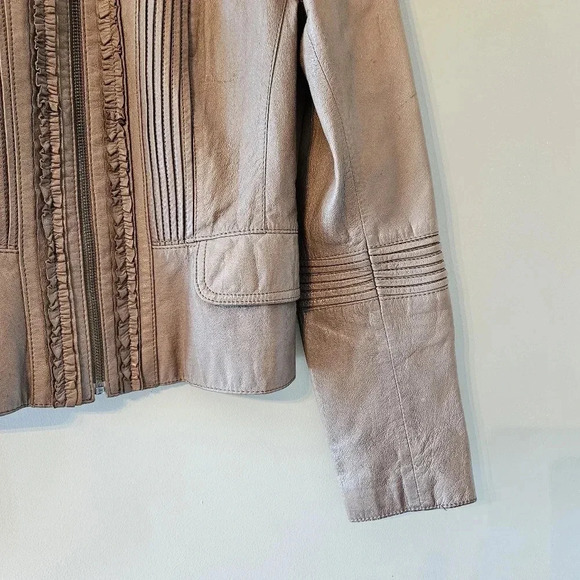 Danier Women's Ruffled Boho Leather Moto Casual Jacket Biker Sand Tan Size XS. - Picture 5 of 15